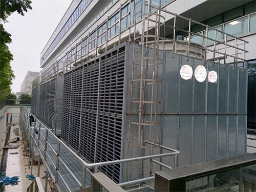 冷卻塔廠家簡析玻璃鋼冷卻塔底梁的安裝要求(高溫型